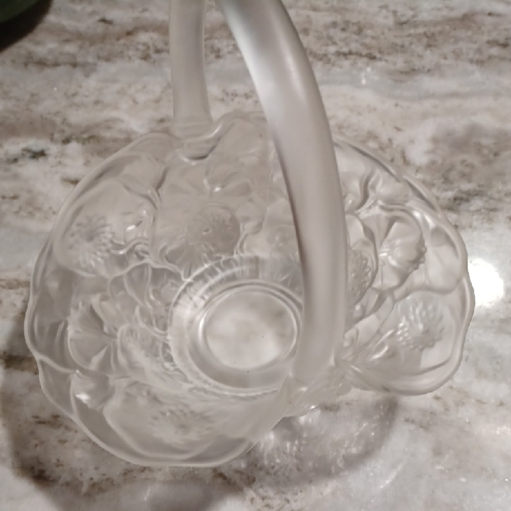 Elegant Frosted Glass Basket